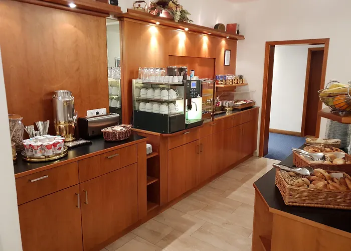 City Hotel Stuttgart 3* שטוטגרט