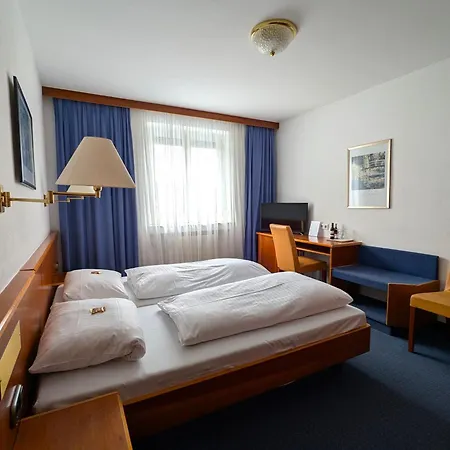 City Hotel Stuttgart-Centre Szálloda 3*