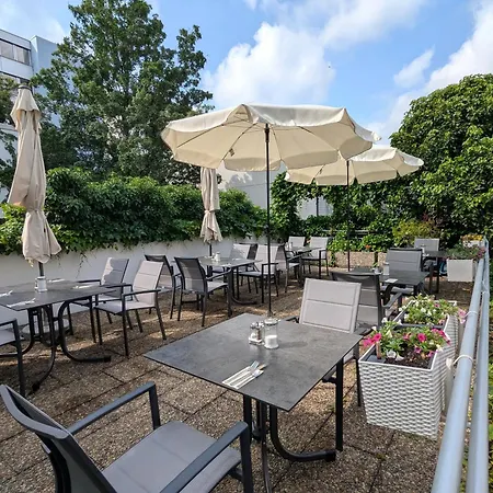 City Hotel Stuttgart-Centre 3*
