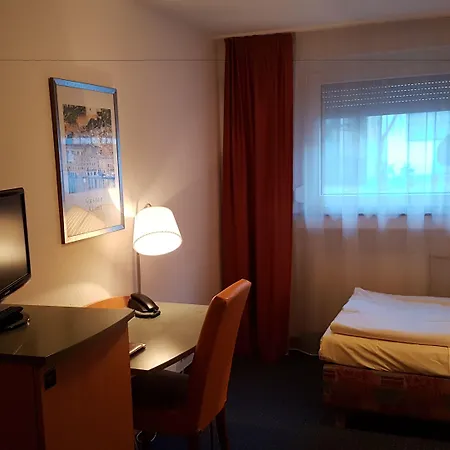 City Hotel Stuttgart מלון