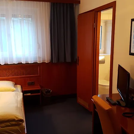 City Hotel Stuttgart מלון שטוטגרט