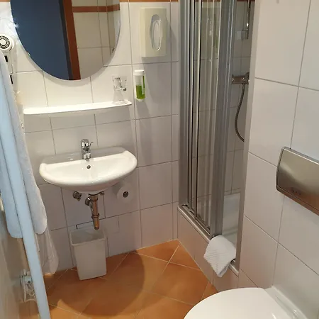 Szálloda City Hotel Stuttgart 3*