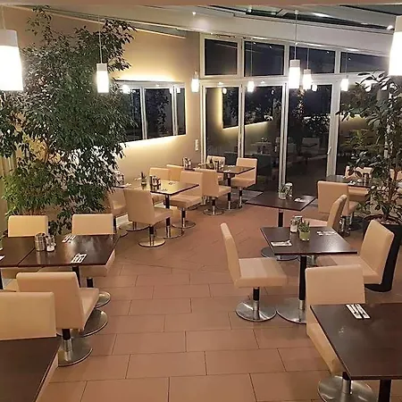 City Hotel Stuttgart 3*
