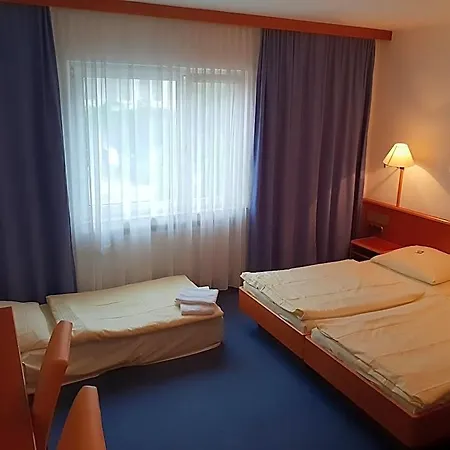 City Hotel Stuttgart Szálloda