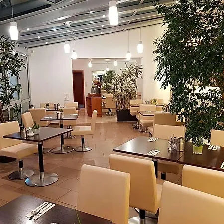 Szálloda City Hotel Stuttgart 3*