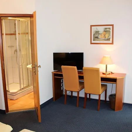 City Hotel Stuttgart 3*